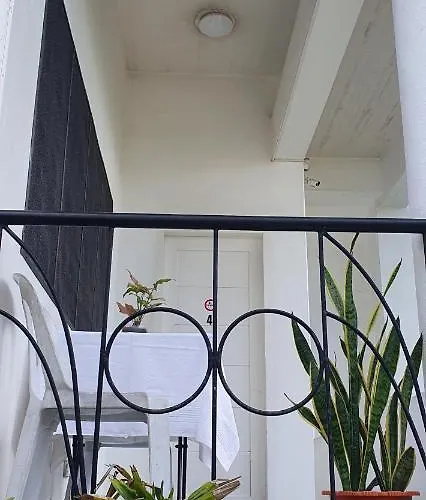 B&B Lola's 3*