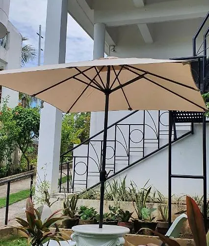 B&B Lola's 막탄