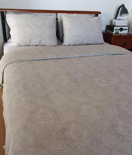 Lola's B&B 막탄
