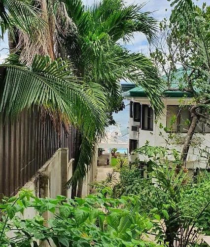 B&B Lola's 3*